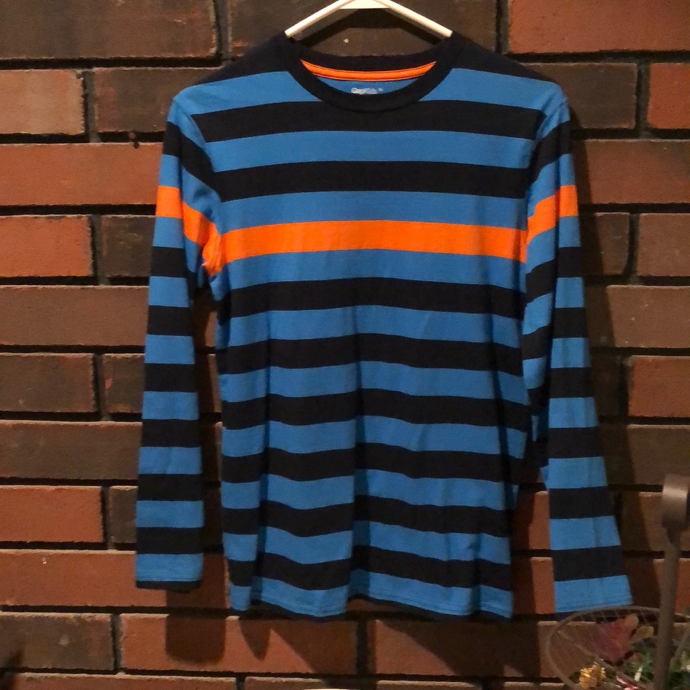 Gap kids XL Long Sleeve Tee Shirt, New